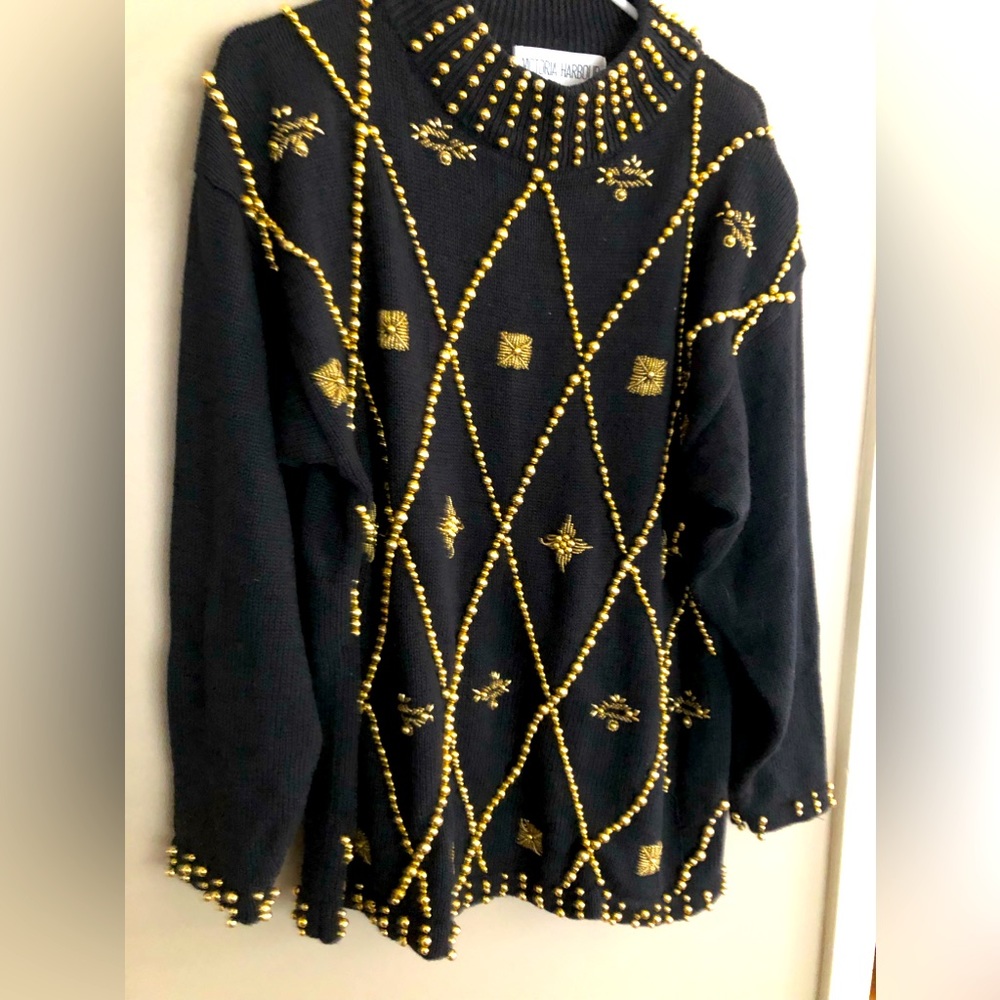 VICTORIA HARBOUR 90's Black & GOLD EMBELLISHMENTS Sweater  Size M